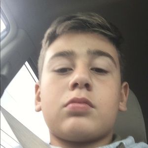 Meet your Posher, Aj